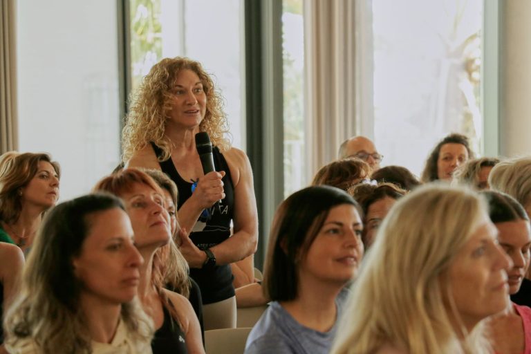 Lolita Pilates Conferencia 77